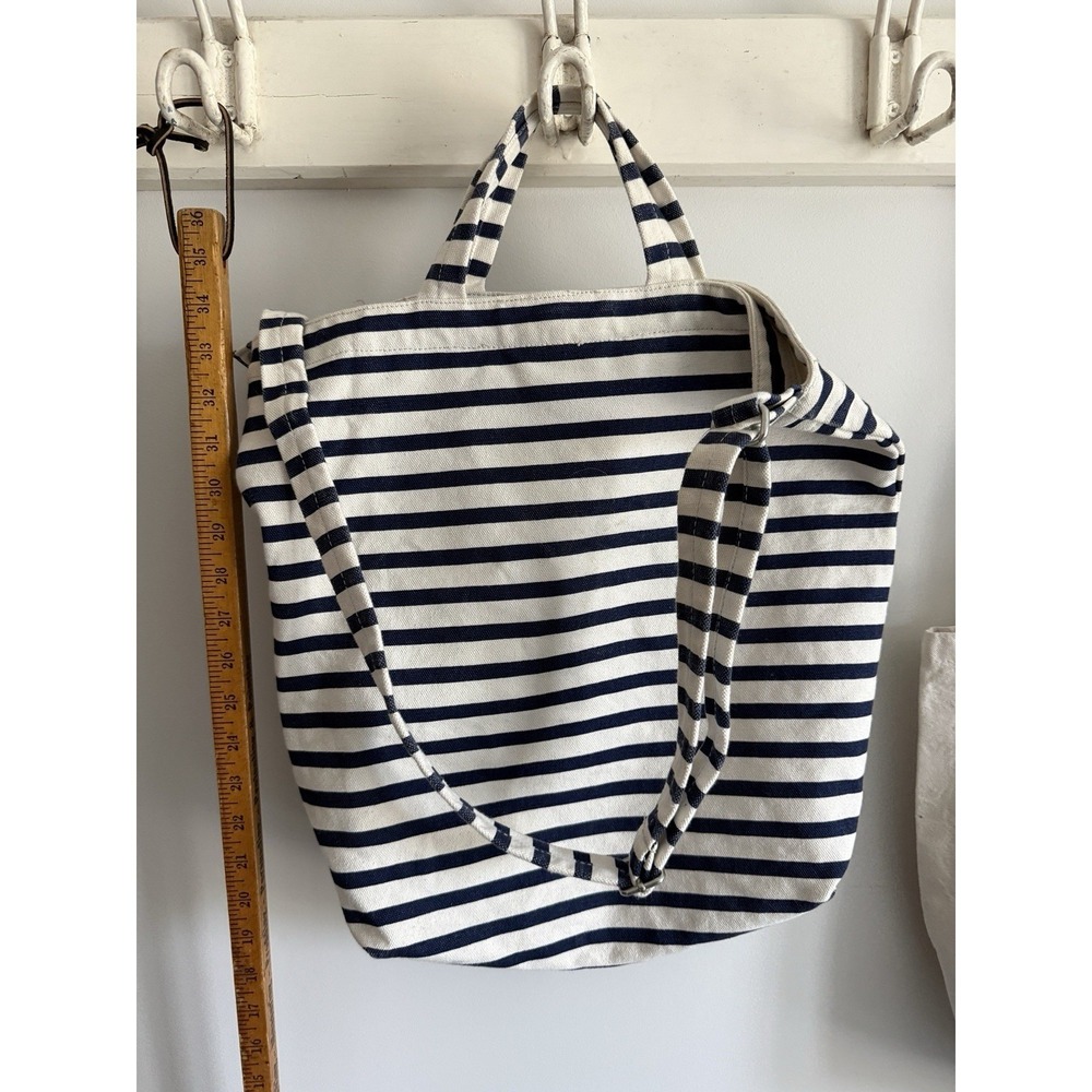 BAGGU Sailor Stripe Canvas Duck Tote Bag Navy Ivory/White - Picture 11 of 14